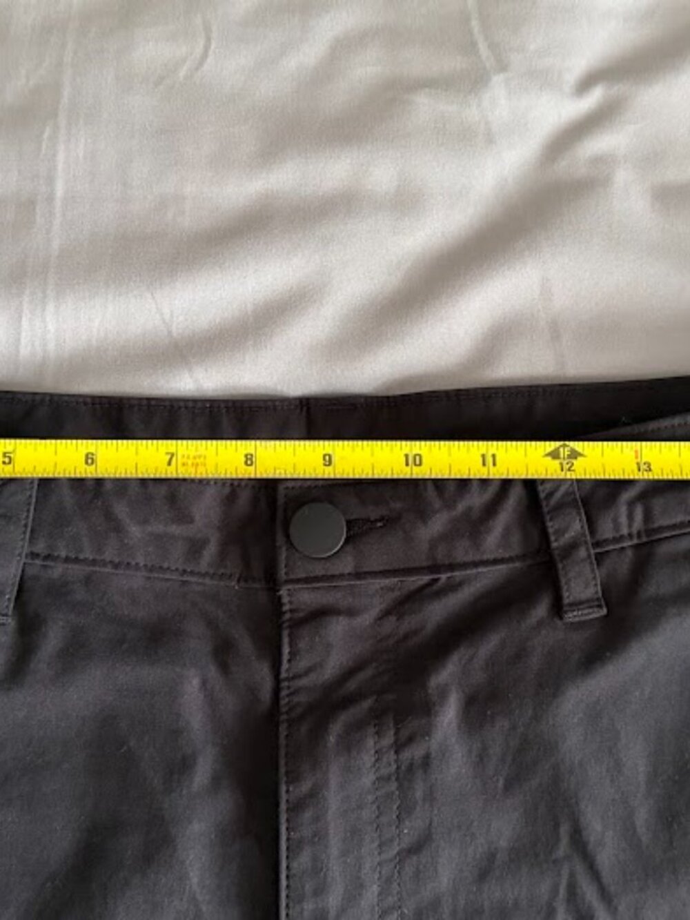 Van Heusen black shorts size 34 - Picture 6 of 9